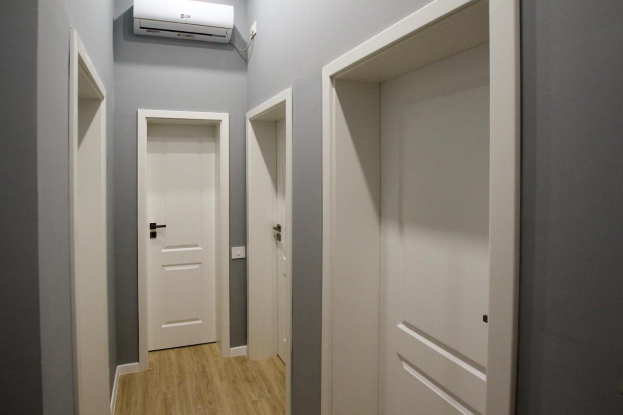 Mianelly Center Apartment Констанца Екстериор снимка