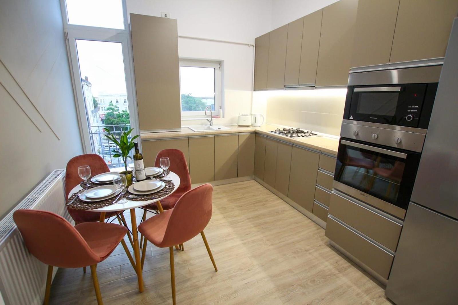 Mianelly Center Apartment Констанца Екстериор снимка