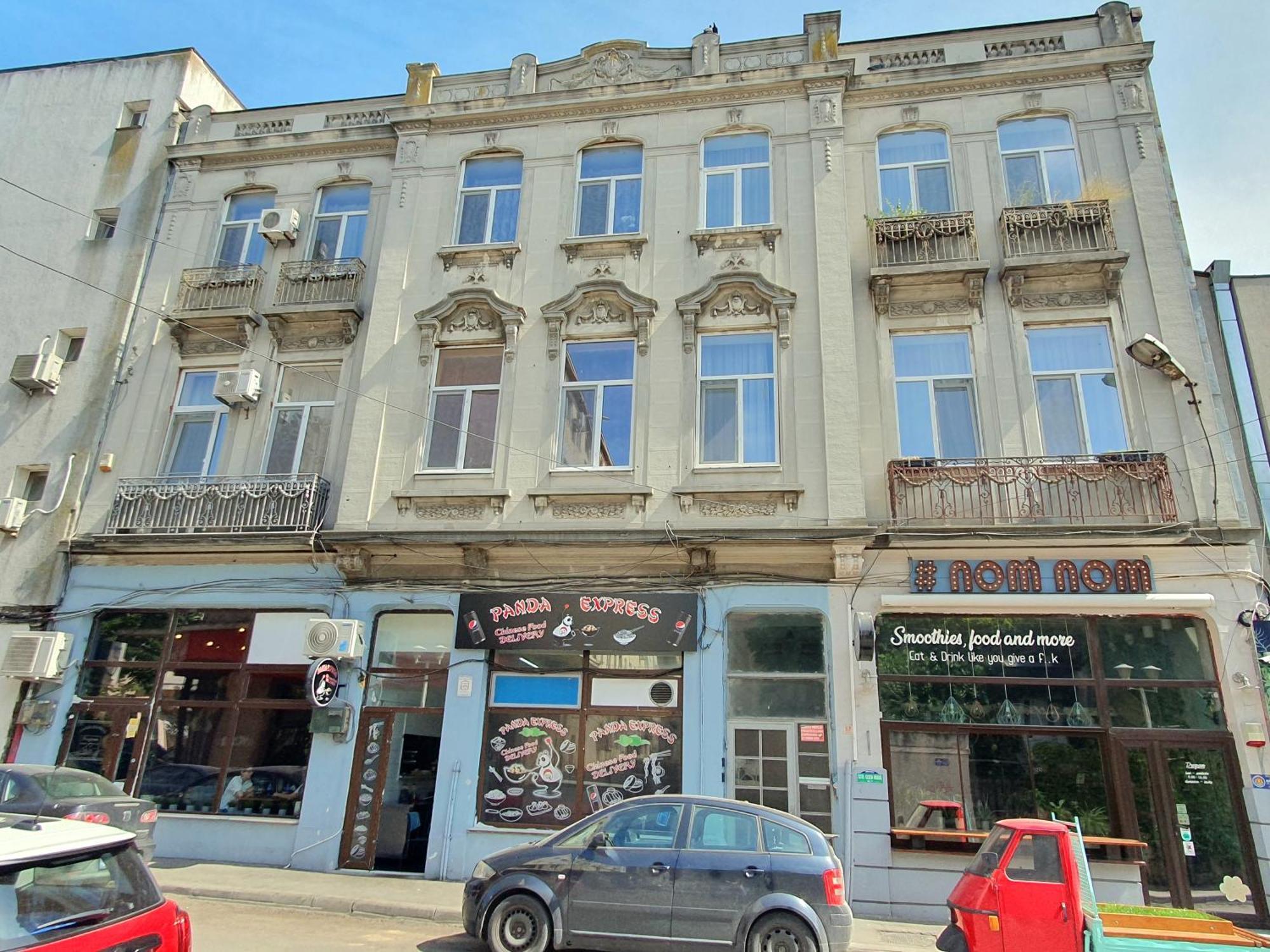 Mianelly Center Apartment Констанца Екстериор снимка